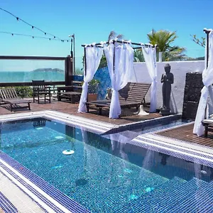 https://thaiji-pousada-e-parador.santa-catarina-brasil.com